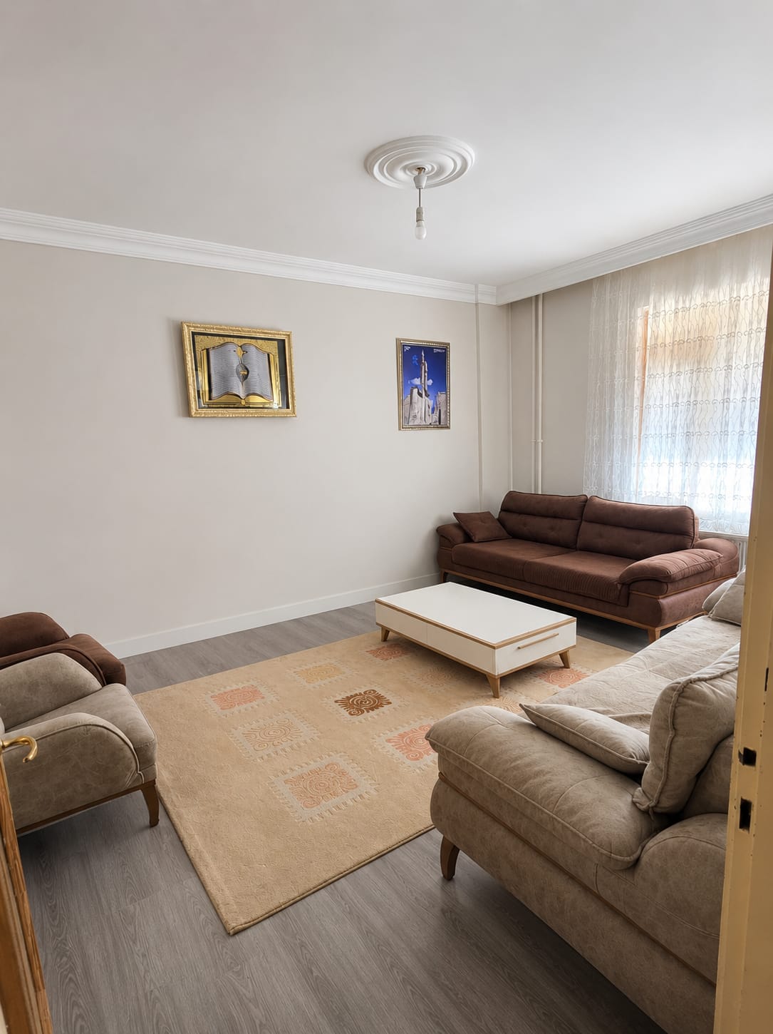 MABEL'DEN BOSNAHERSEK MAH ESKON SİTESİNDE 2+1 SATILIK DAİRE